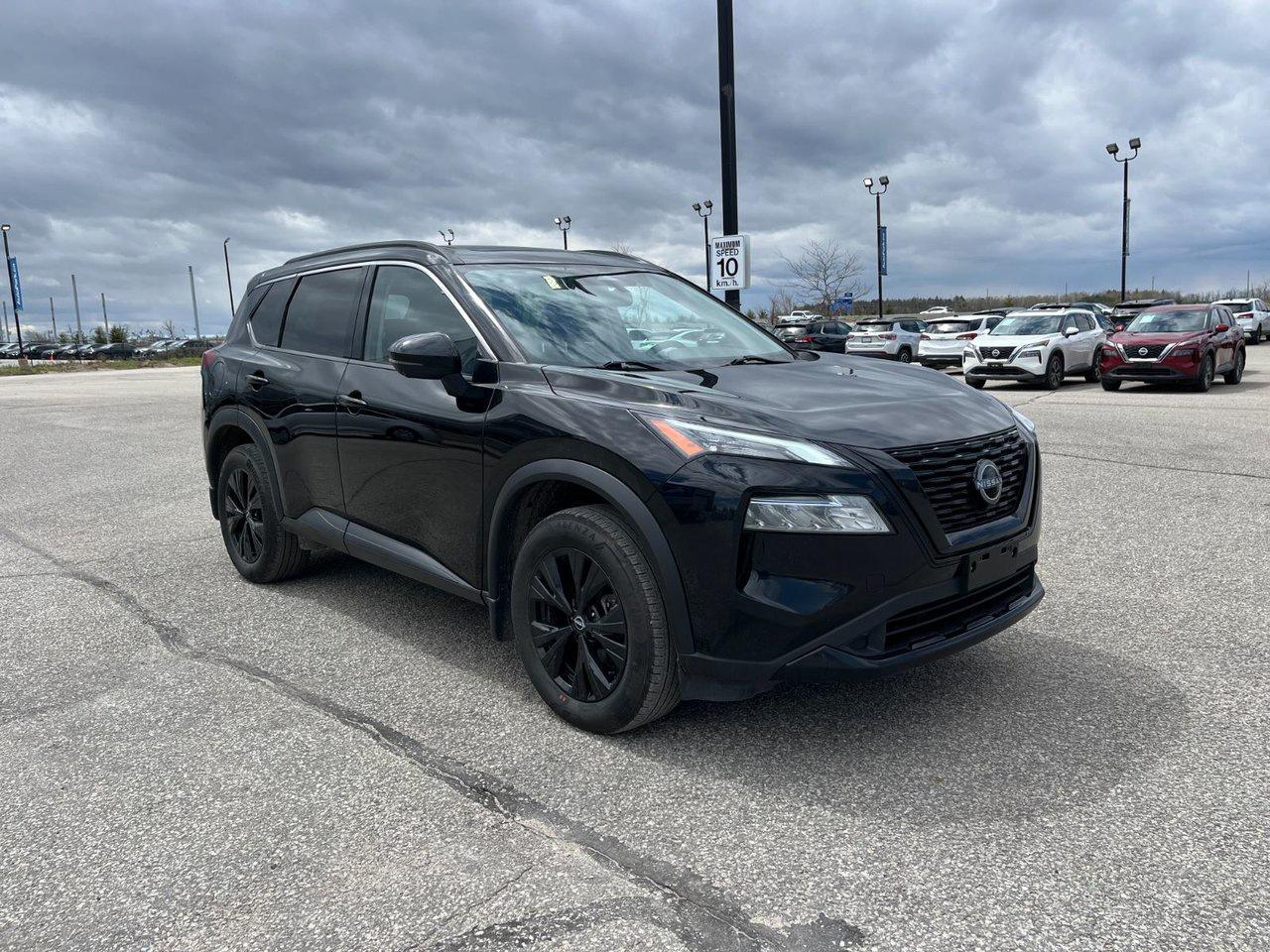 2023 Nissan Rogue AWD SV Midnight Edition Photo