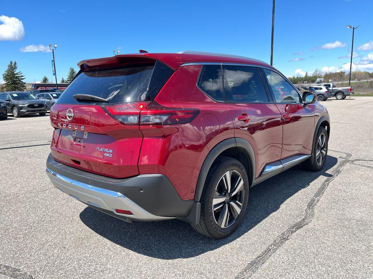 2023 Nissan Rogue AWD Platinum Photo