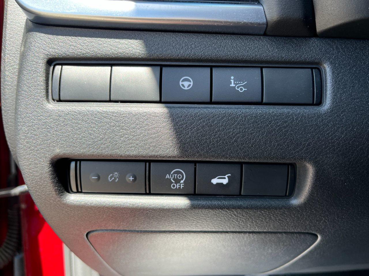 2023 Nissan Rogue AWD Platinum Photo