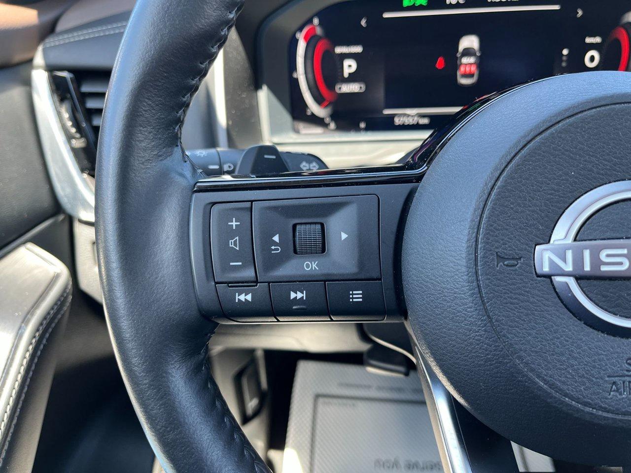 2023 Nissan Rogue AWD Platinum Photo