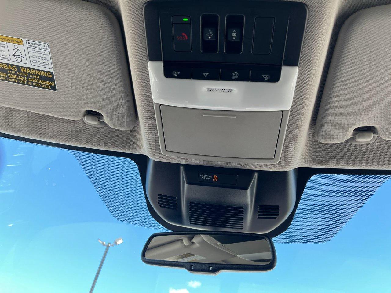 2023 Nissan Rogue AWD Platinum Photo