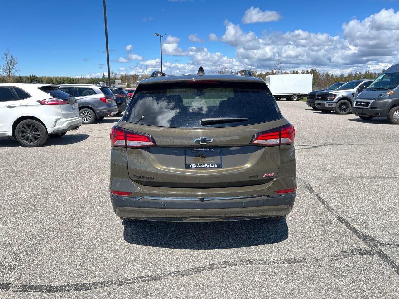 2023 Chevrolet Equinox AWD 4dr RS Photo