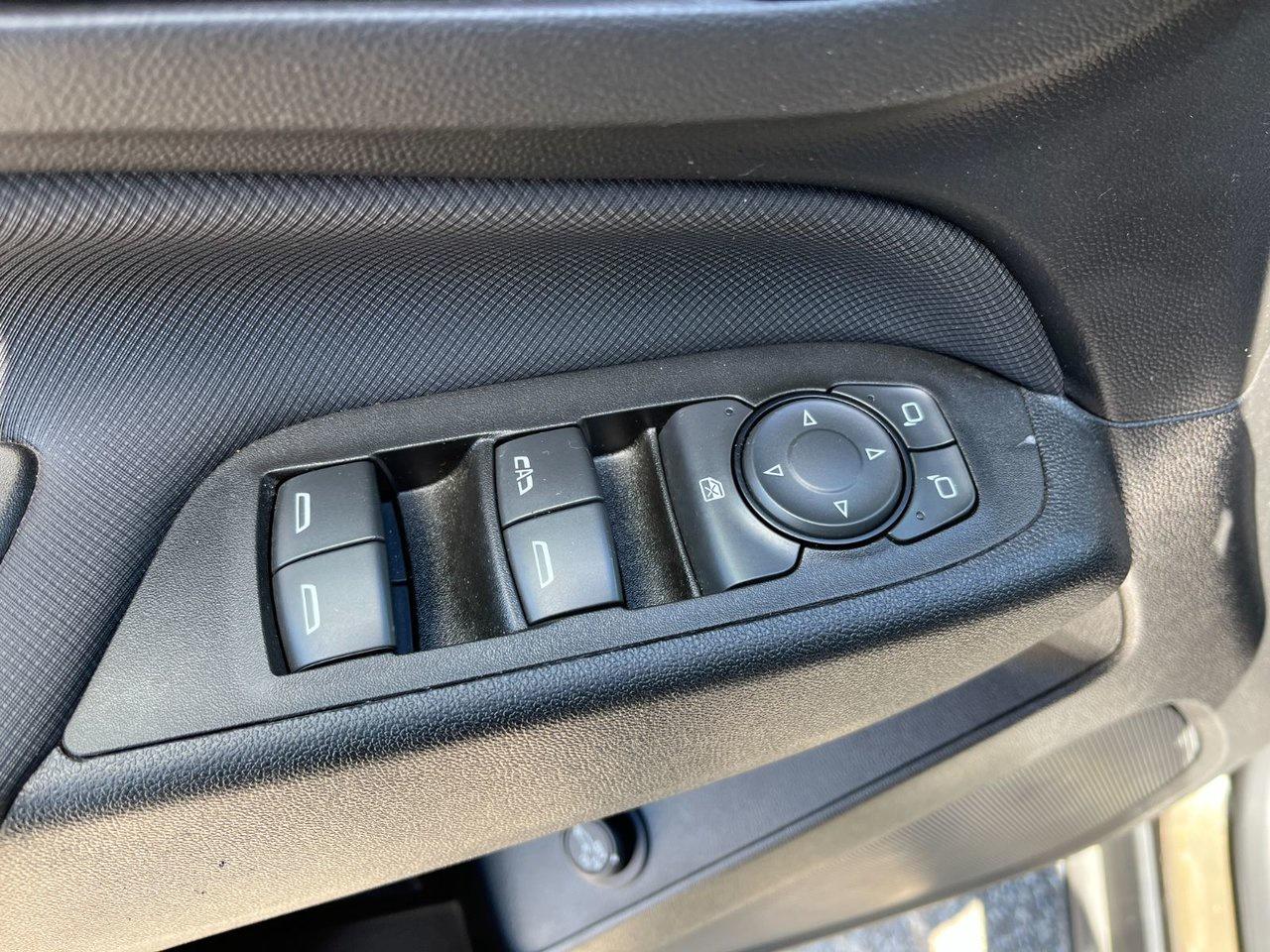 2023 Chevrolet Equinox AWD 4dr RS Photo