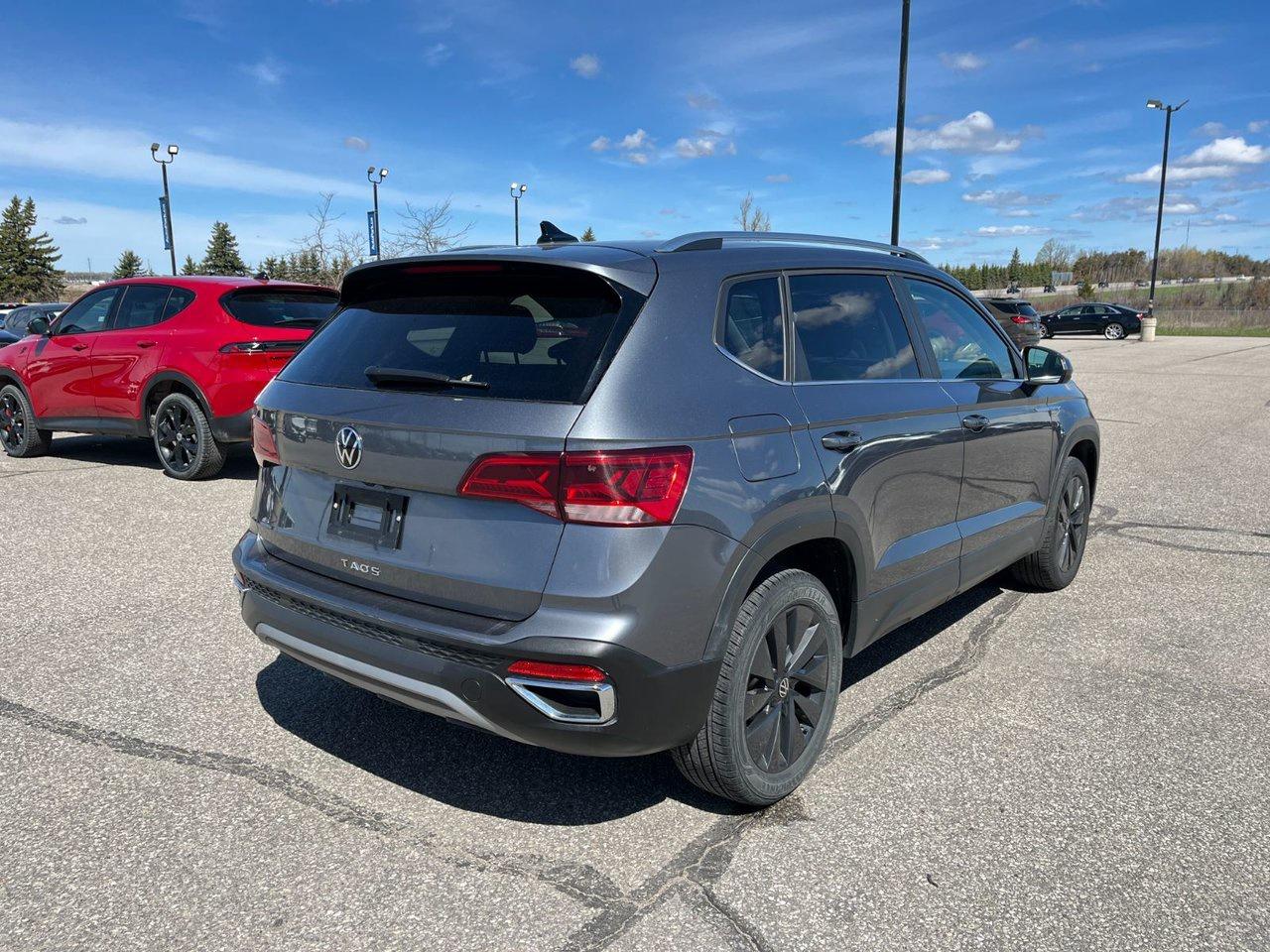 2024 Volkswagen Taos Comfortline FWD Photo