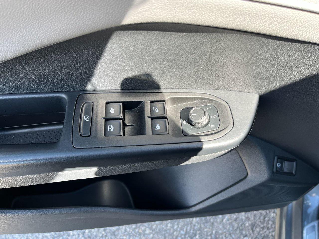 2024 Volkswagen Taos Comfortline FWD Photo