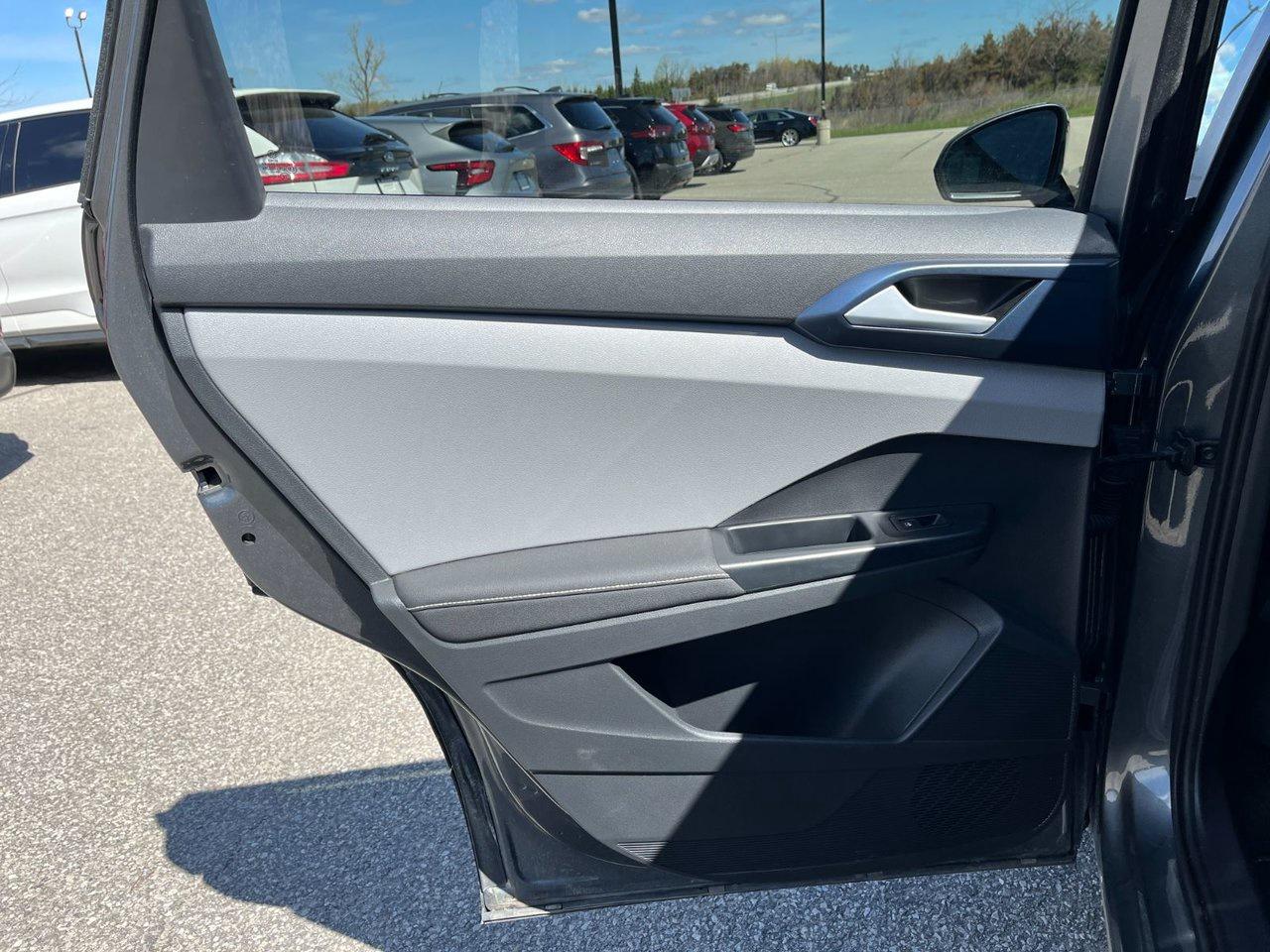 2024 Volkswagen Taos Comfortline FWD Photo