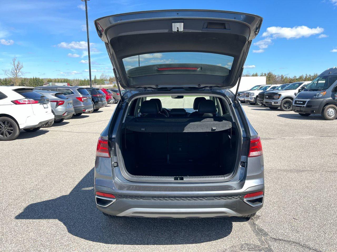 2024 Volkswagen Taos Comfortline FWD Photo