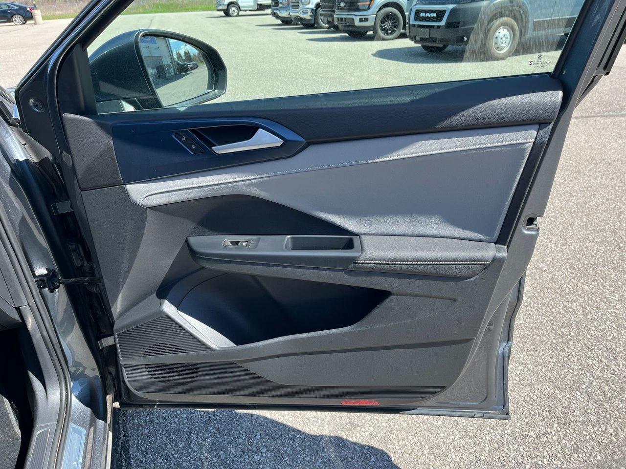 2024 Volkswagen Taos Comfortline FWD Photo