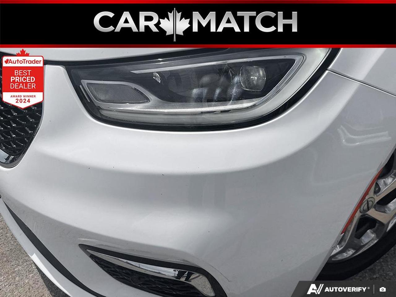 2022 Chrysler Pacifica LIMITED / NO ACCIDENTS / PANO ROOF / LEATHER / NAV Photo