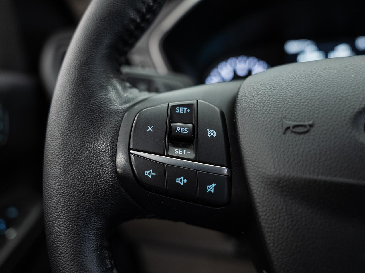 2020 Ford Escape SEL AWD | Leather | BSM | 360 Cam | CarPlay