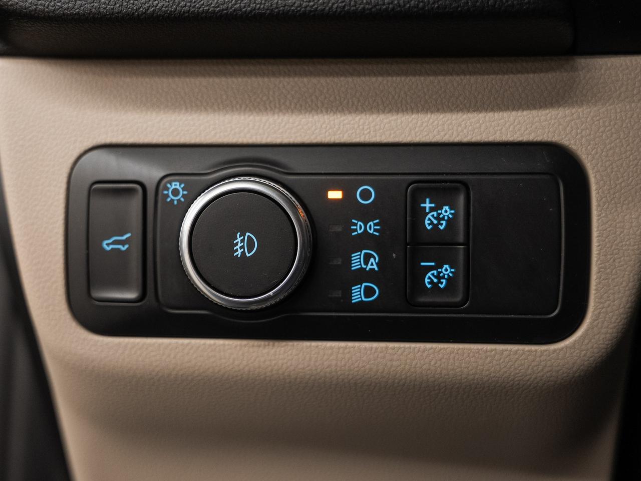2020 Ford Escape SEL AWD | Leather | BSM | 360 Cam | CarPlay