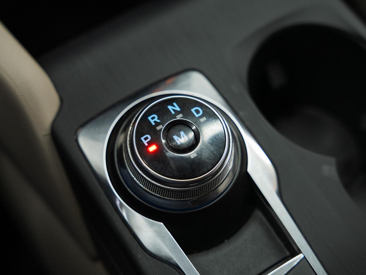 2020 Ford Escape SEL AWD | Leather | BSM | 360 Cam | CarPlay