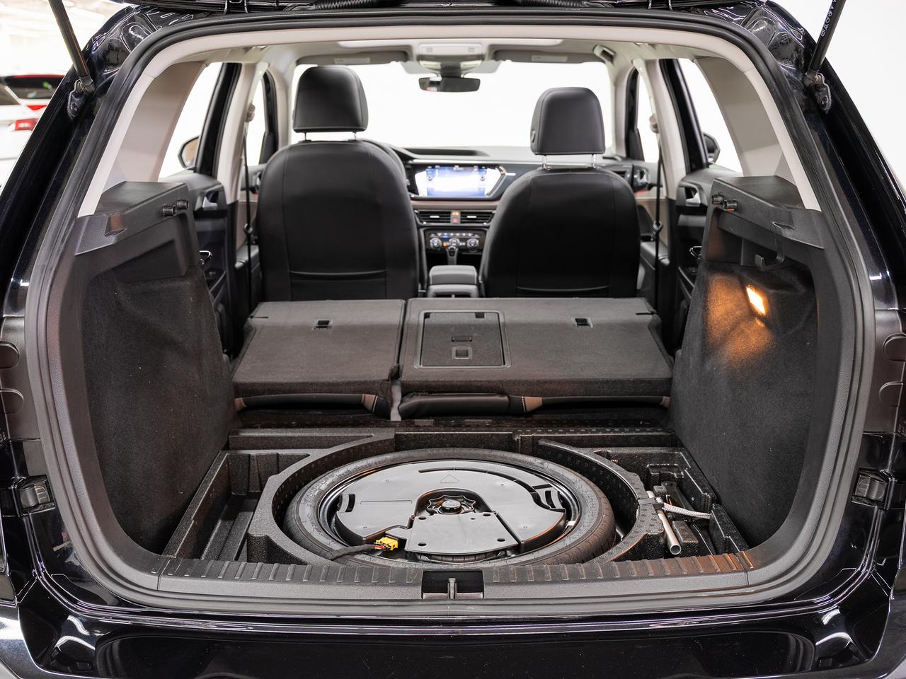 2022 Volkswagen Taos HIGHLINE AWD | Nav | Leather | Panoroof | CarPlay Photo