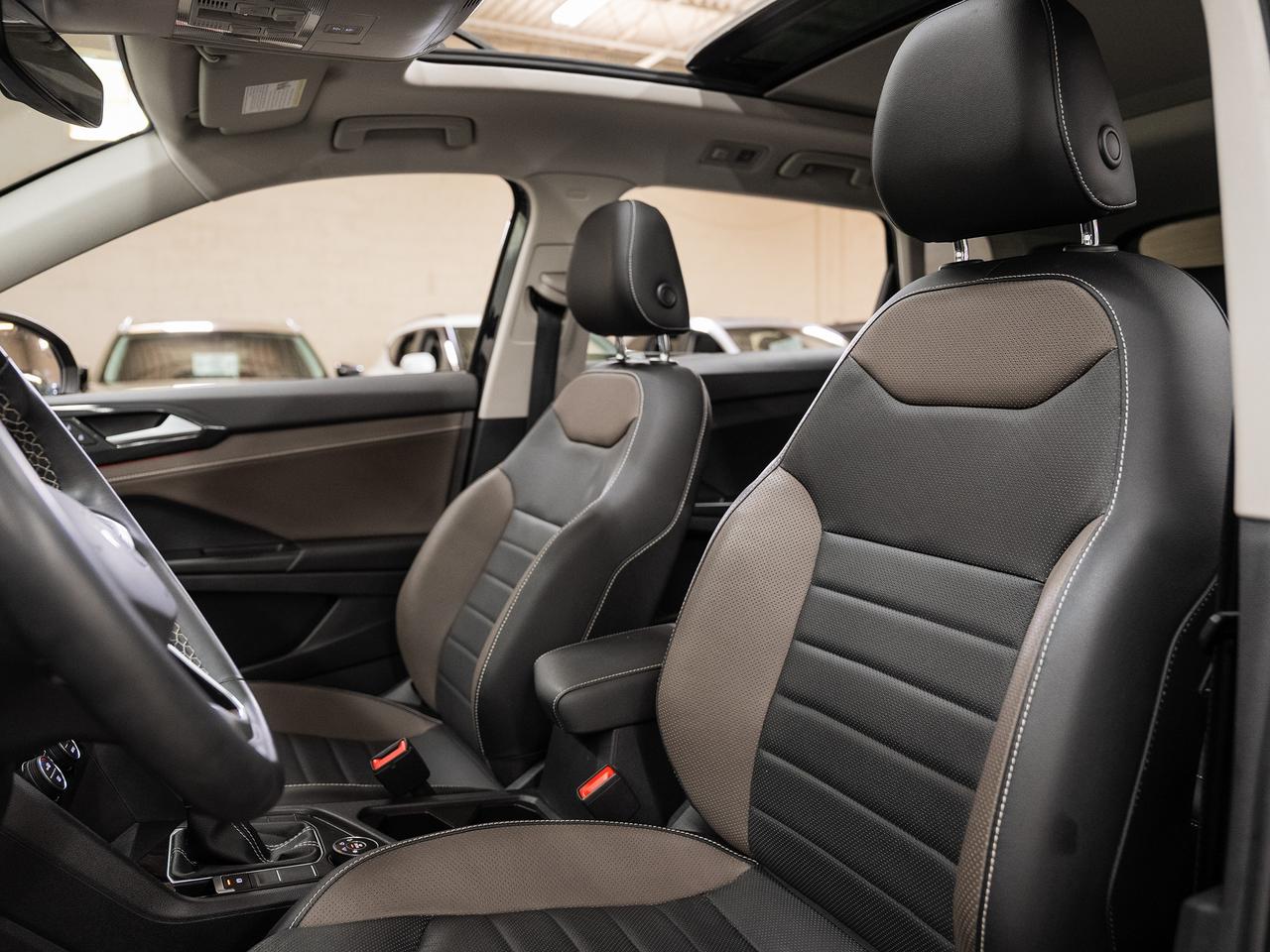 2022 Volkswagen Taos HIGHLINE AWD | Nav | Leather | Panoroof | CarPlay Photo