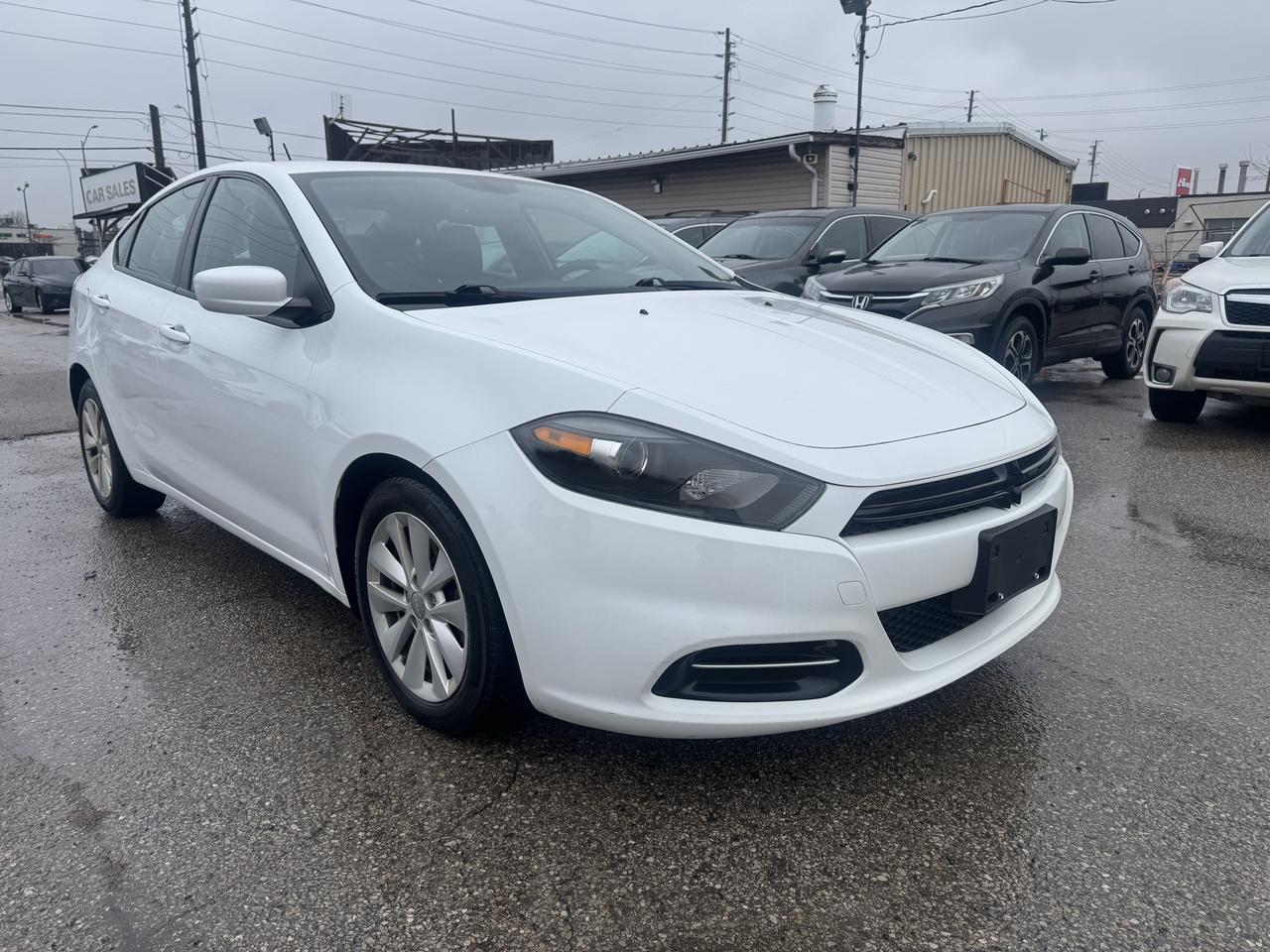 2014 Dodge Dart SXT Photo2