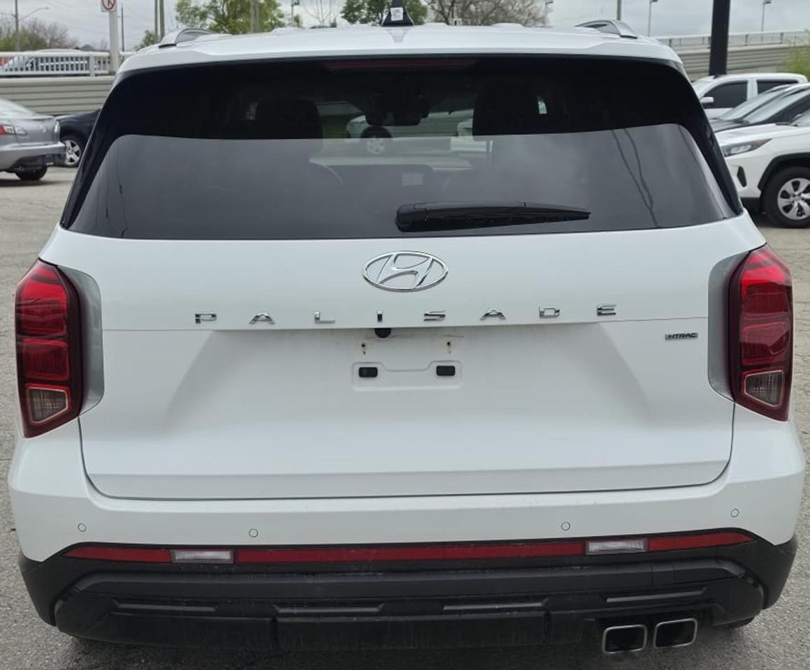 2024 Hyundai PALISADE URBAN / NO ACCIDENTS / LEATHER / NAV / ROOF / AWD Photo2