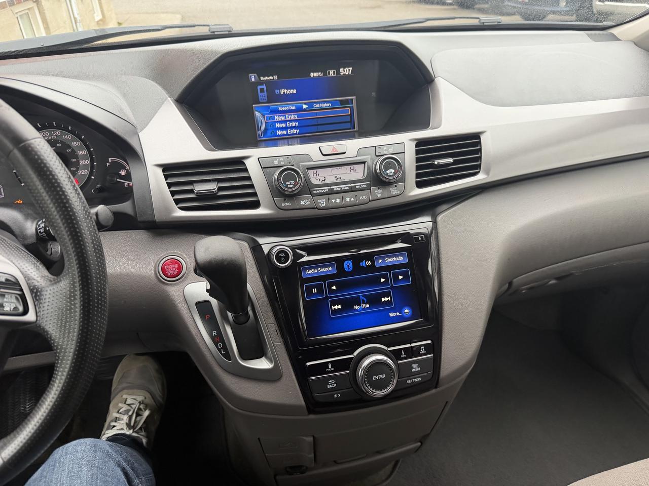 2015 Honda Odyssey EX  Very Well Maintained | Drives Great Photo
