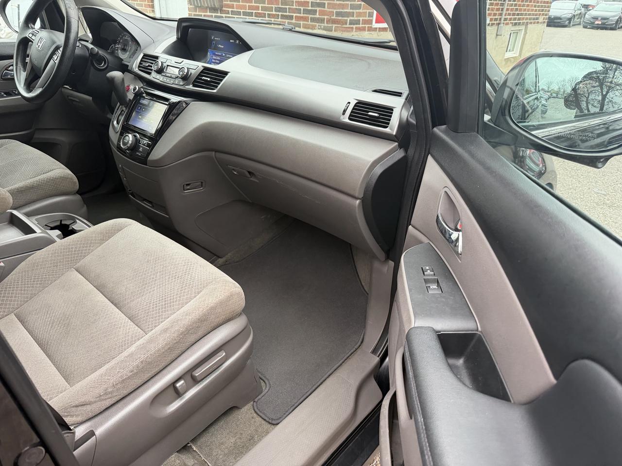 2015 Honda Odyssey EX  Very Well Maintained | Drives Great Photo