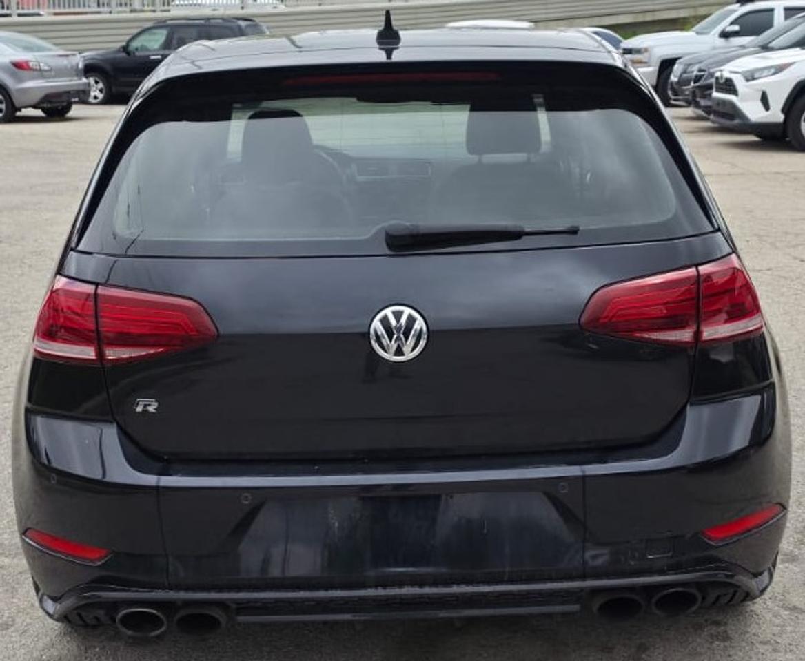 2018 Volkswagen Golf R MANUAL / NO ACCIDENTS / ONE OWNER / LEATHER / NAV Photo