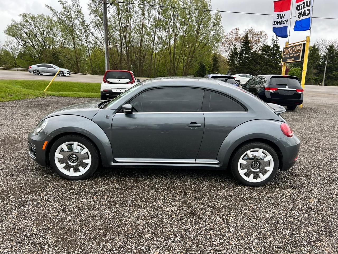 2019 Volkswagen Beetle Wolfsburg Edition Auto CERTIFIED Photo