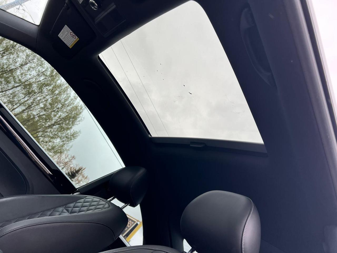 2019 Volkswagen Beetle Wolfsburg Edition Auto CERTIFIED Photo