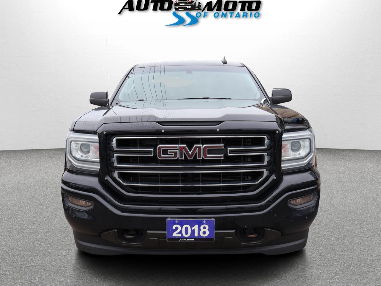 2018 GMC Sierra 1500 V8 SLE-Z71 CREW 4WD CERTIFIED *34 GMC SERVICE* CAMERA BLUETOOTH HEATED SEATS CRUISE ALLOYS Photo
