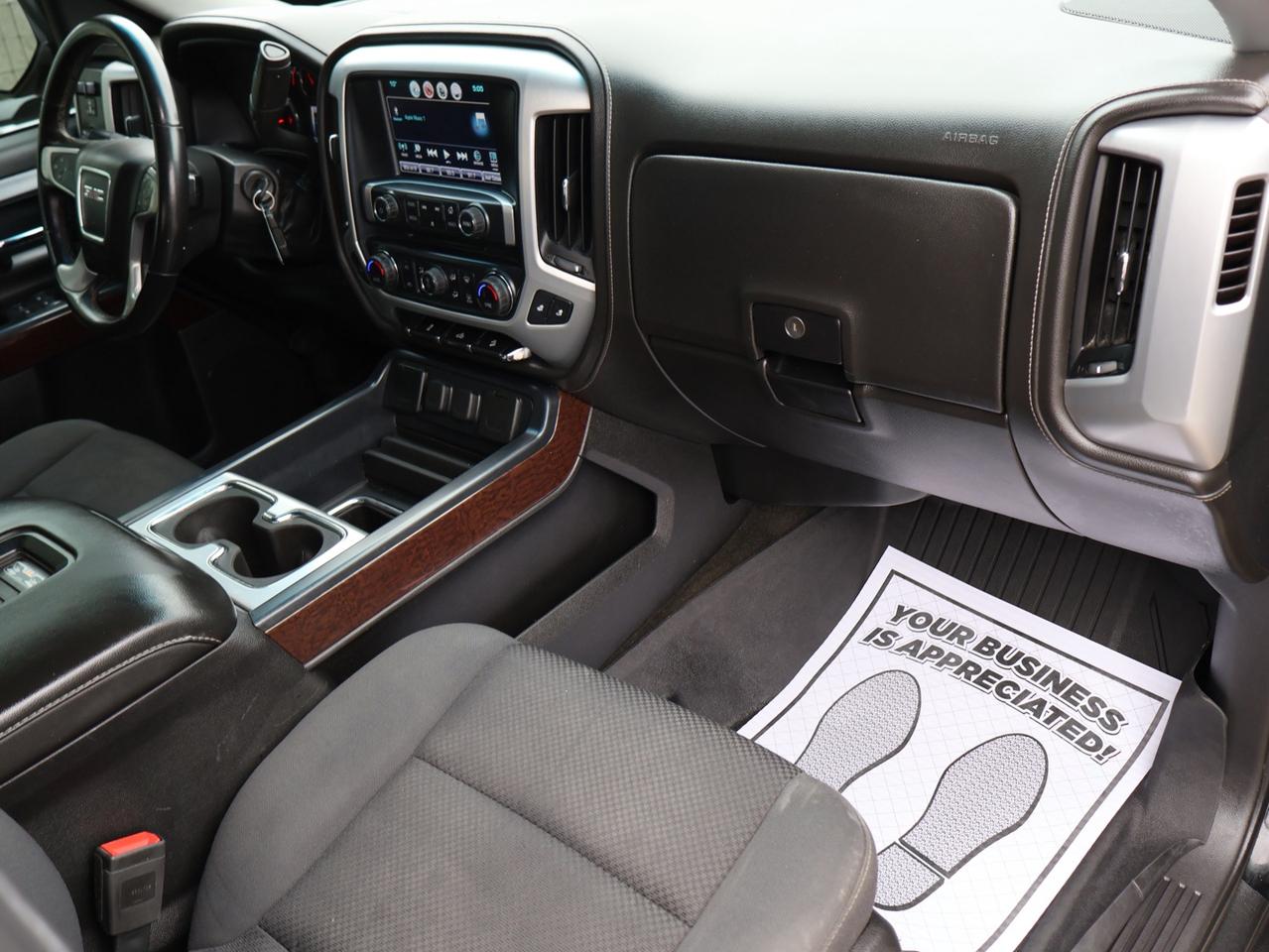 2018 GMC Sierra 1500 V8 SLE-Z71 CREW 4WD CERTIFIED *34 GMC SERVICE* CAMERA BLUETOOTH HEATED SEATS CRUISE ALLOYS Photo
