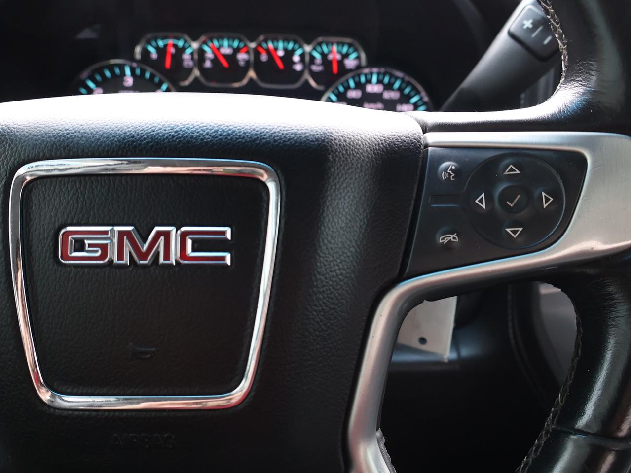 2018 GMC Sierra 1500 V8 SLE-Z71 CREW 4WD CERTIFIED *34 GMC SERVICE* CAMERA BLUETOOTH HEATED SEATS CRUISE ALLOYS Photo