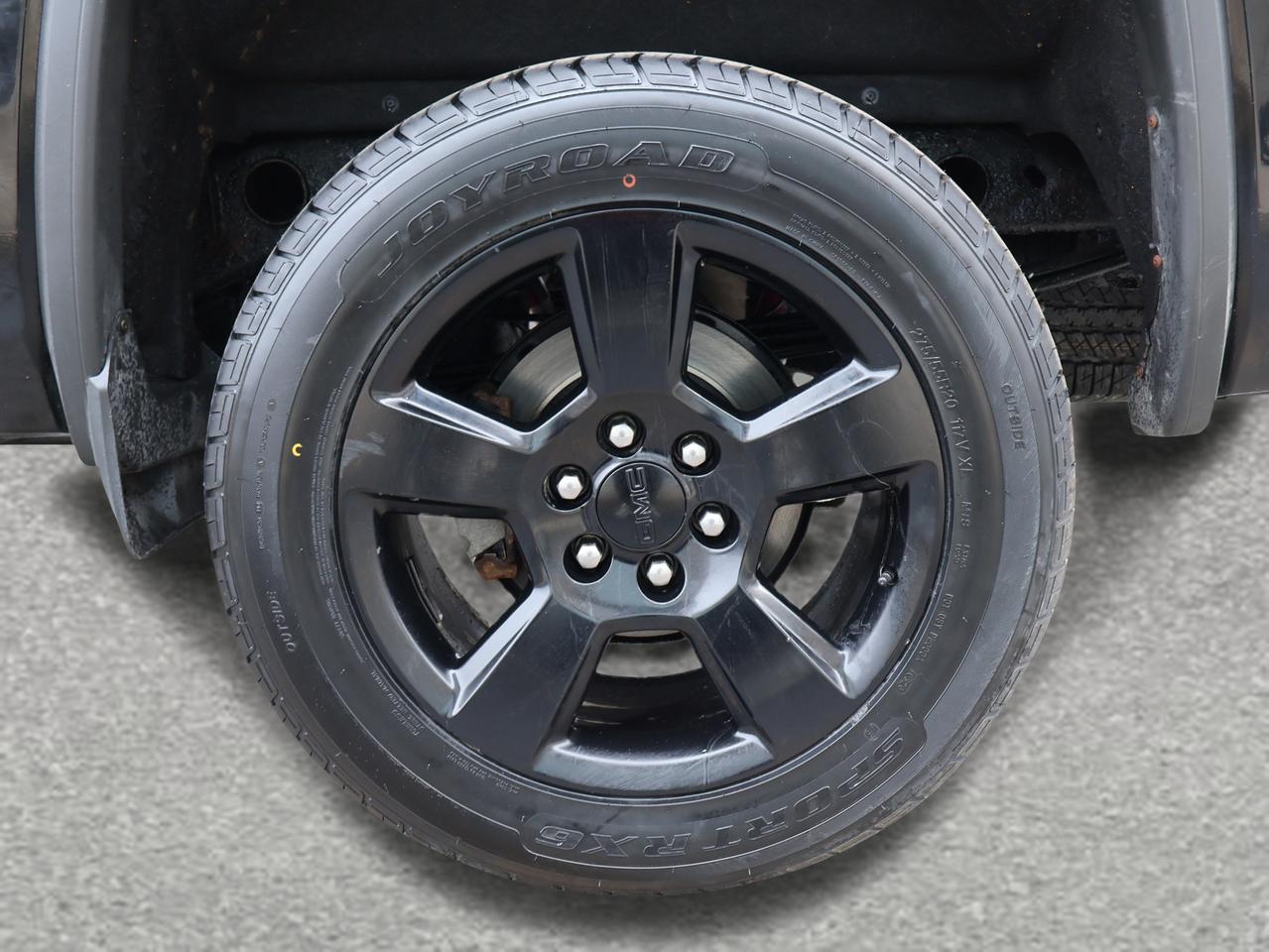 2018 GMC Sierra 1500 V8 SLE-Z71 CREW 4WD CERTIFIED *34 GMC SERVICE* CAMERA BLUETOOTH HEATED SEATS CRUISE ALLOYS Photo