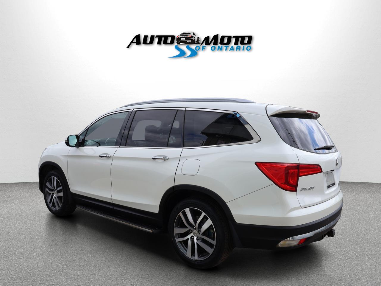2016 Honda Pilot TOURING 4WD CERTIFIED *ACCIDENT FREE* CAMERA NAV BLUETOOTH LEATHER HEATED SEATS SUNROOF CRUISE ALLOYS Photo3
