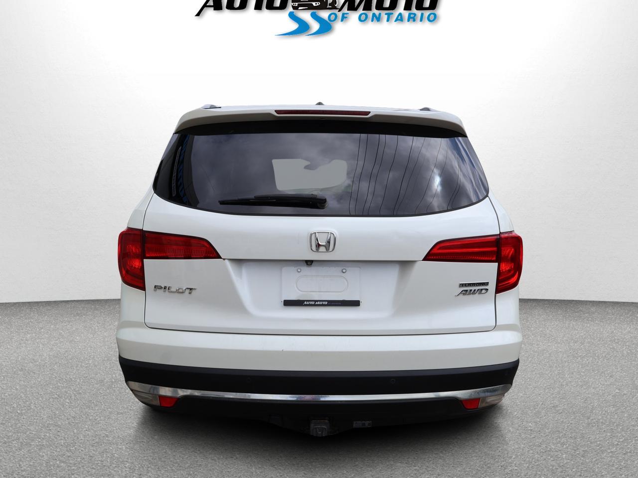 2016 Honda Pilot TOURING 4WD CERTIFIED *ACCIDENT FREE* CAMERA NAV BLUETOOTH LEATHER HEATED SEATS SUNROOF CRUISE ALLOYS Photo4