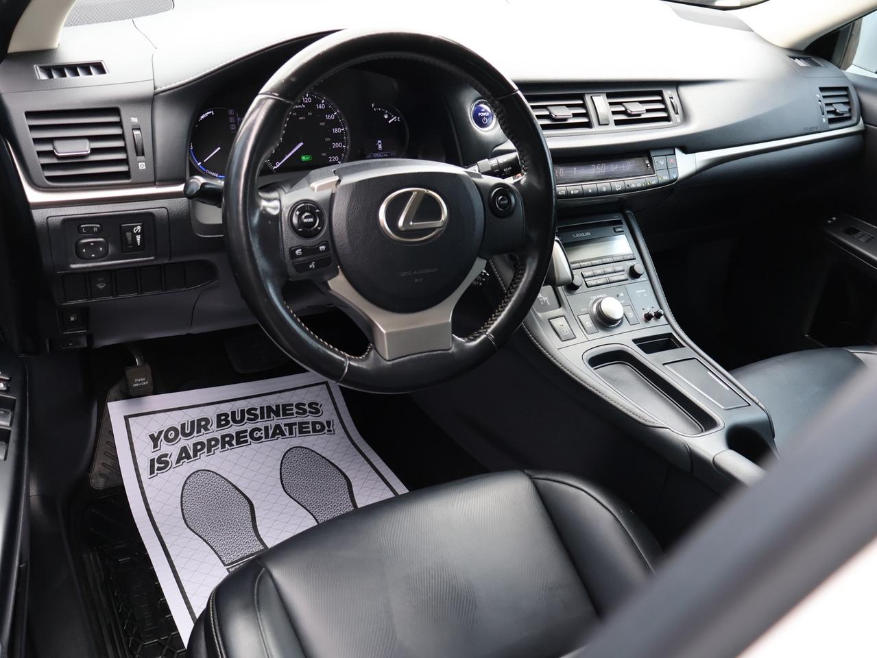 2017 Lexus CT 200h PREMIUM CERTIFIED *2nd WINTER* CAMERA BLUETOOTH LEATHER HEATED SEATS CRUISE ALLOYS Photo