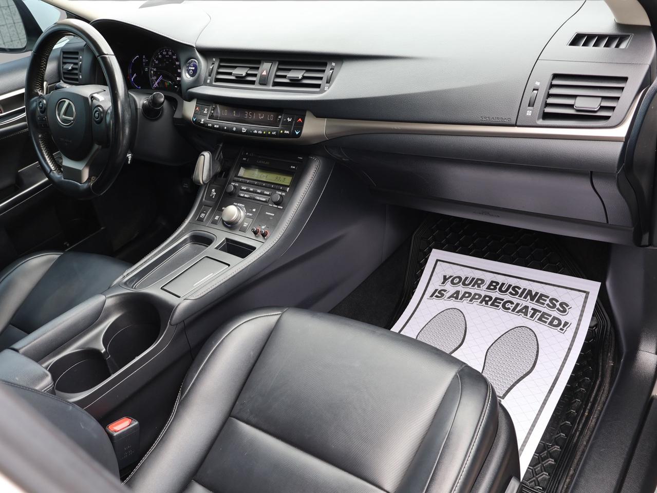 2017 Lexus CT 200h PREMIUM CERTIFIED *2nd WINTER* CAMERA BLUETOOTH LEATHER HEATED SEATS CRUISE ALLOYS Photo
