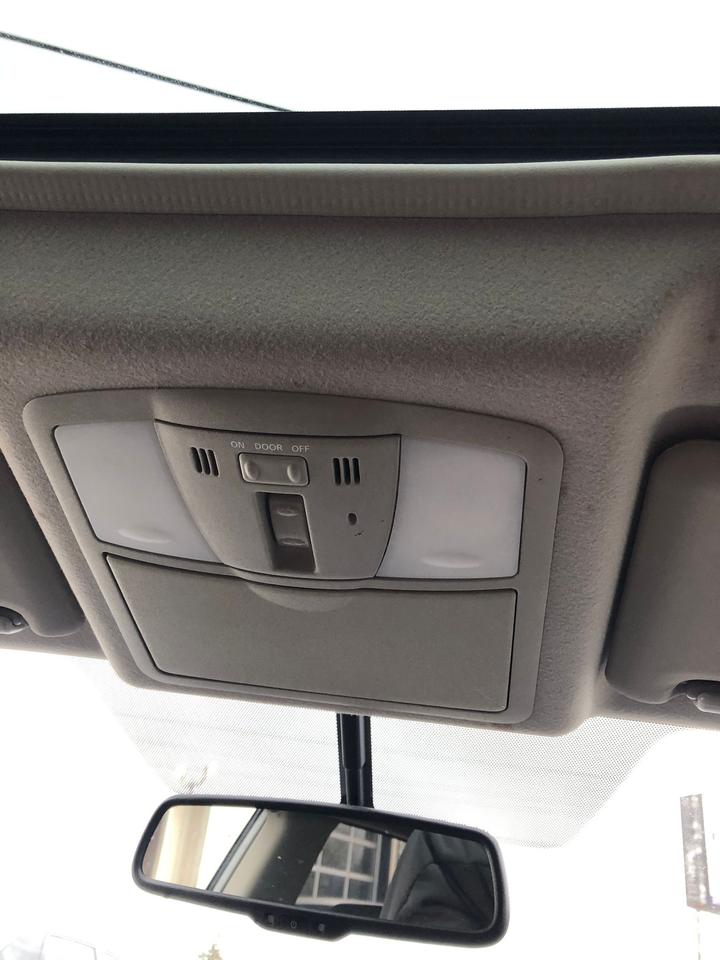 2012 Nissan Rogue AWD 4dr SL Photo