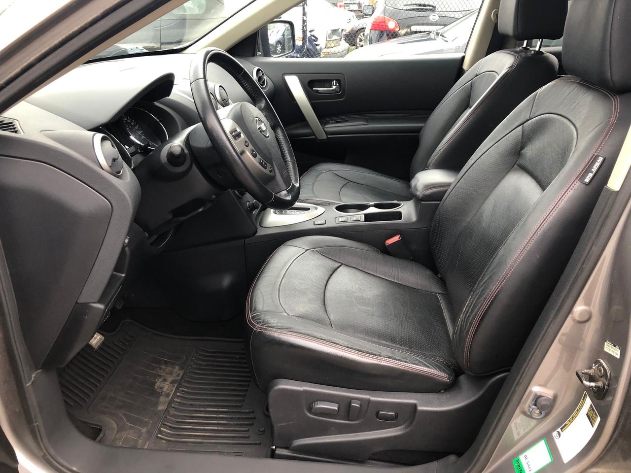 2012 Nissan Rogue AWD 4dr SL Photo