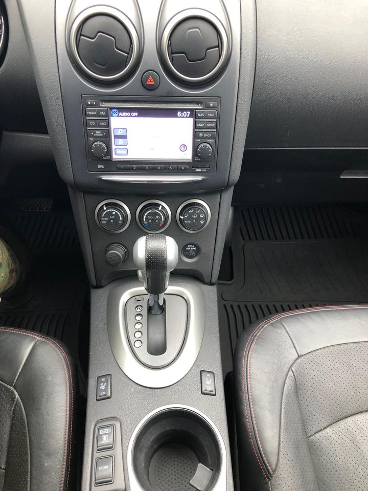2012 Nissan Rogue AWD 4dr SL Photo