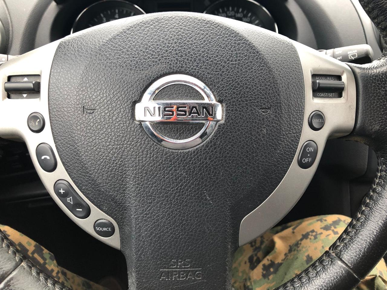 2012 Nissan Rogue AWD 4dr SL Photo