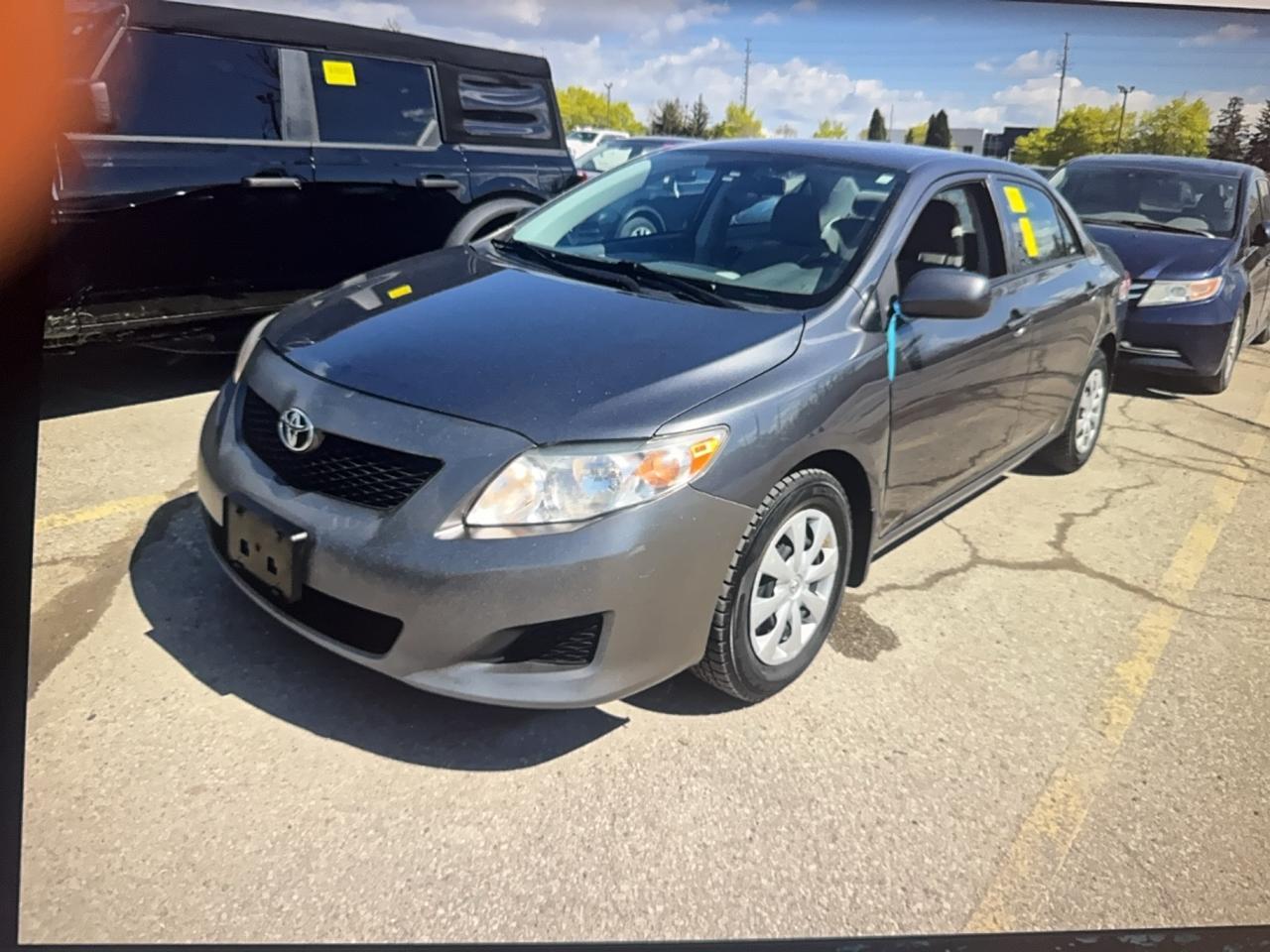 2010 Toyota Corolla CE Photo0