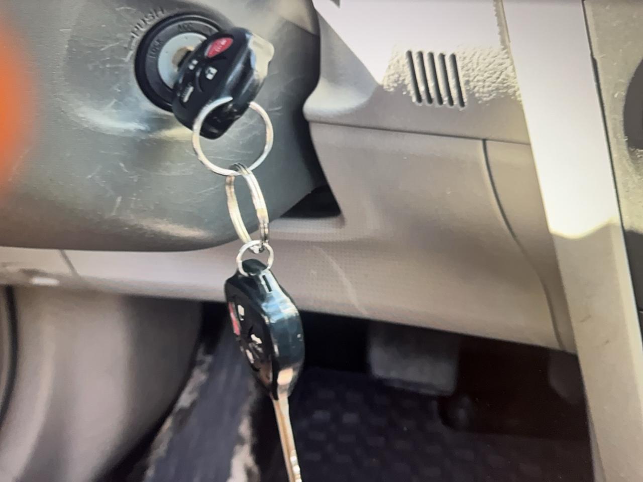2010 Toyota Corolla CE Photo