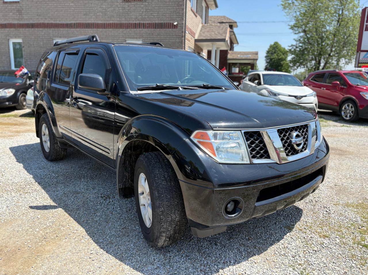 Used 2005 Nissan Pathfinder XE 4WD ~ Certified ~ 1yr Warranty for sale in Windsor, ON
