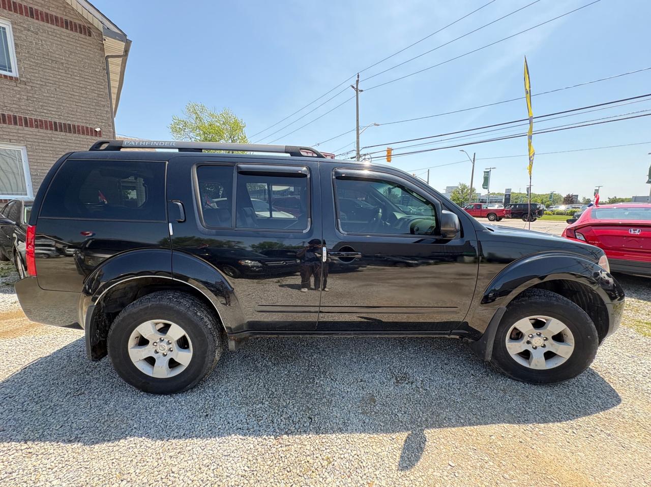 2005 Nissan Pathfinder XE 4WD ~ Certified ~ 1yr Warranty Photo