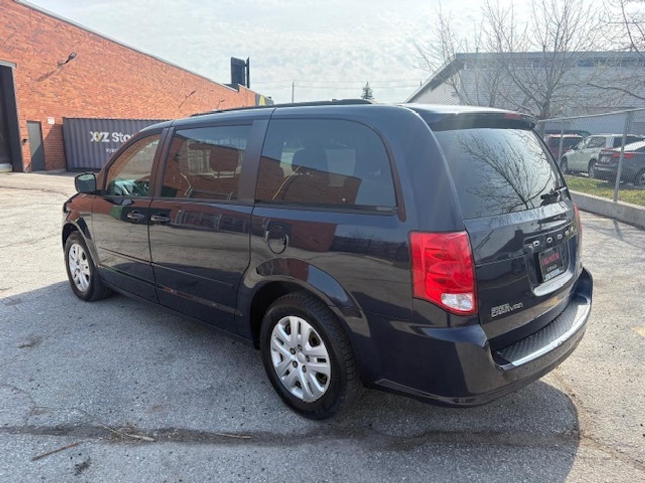 2014 Dodge Grand Caravan SXT **ONLY 43KM-FULL STOW N GO-1 OWNER-NO ACCIDENTS** Photo3