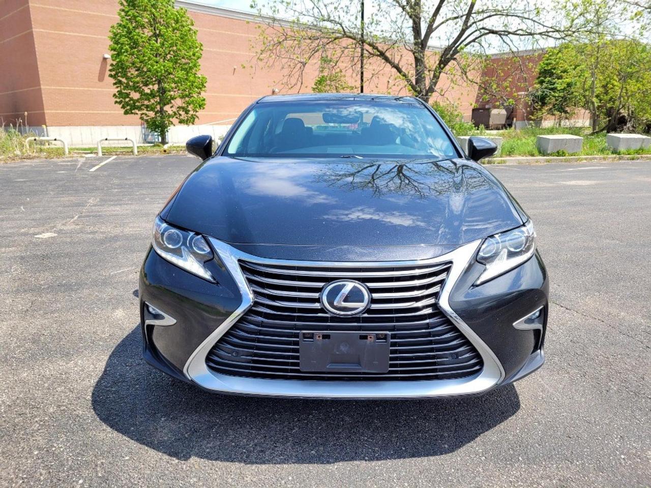 2016 Lexus ES 350 4dr Sdn Photo3