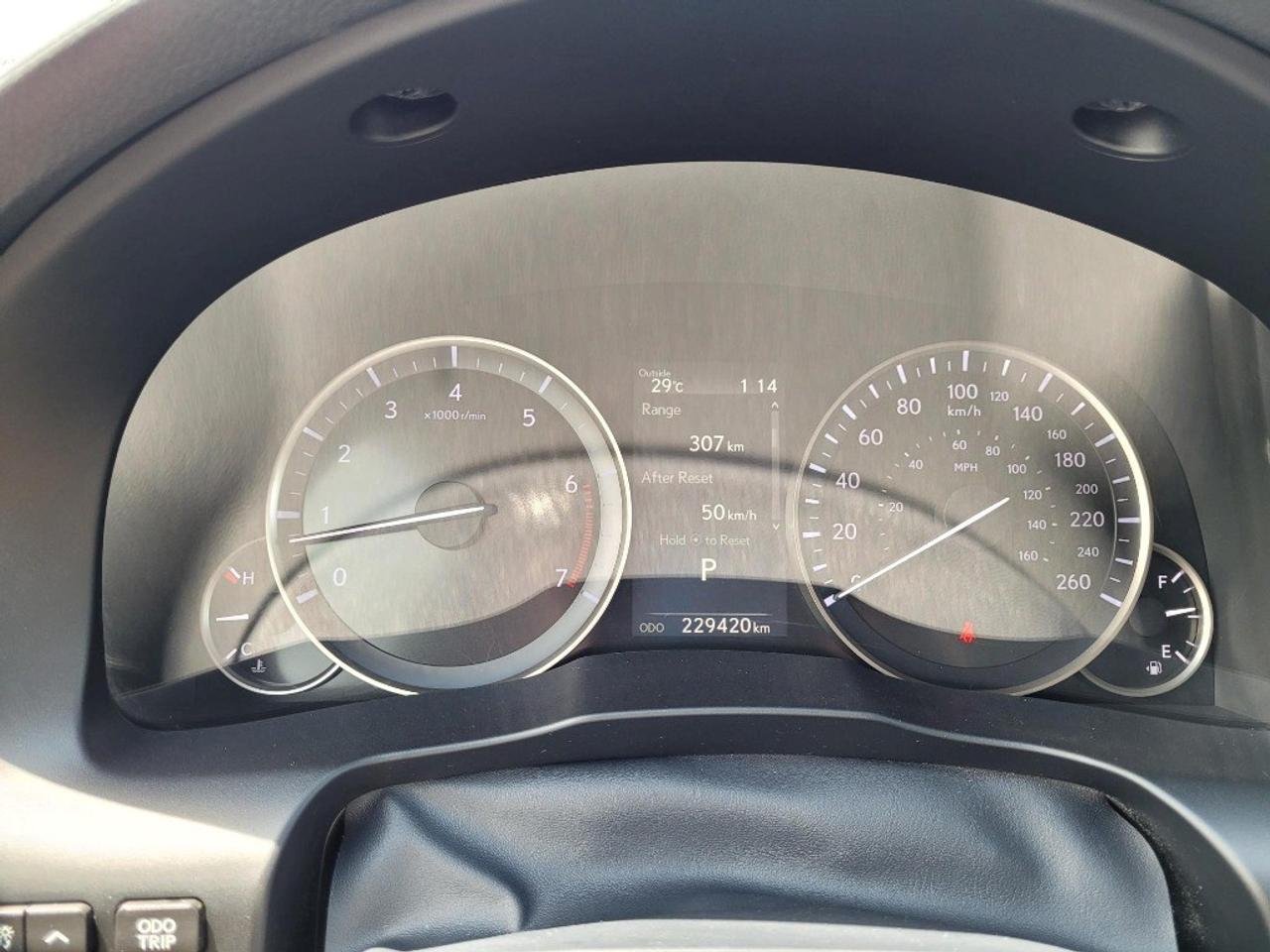 2016 Lexus ES 350 4dr Sdn Photo