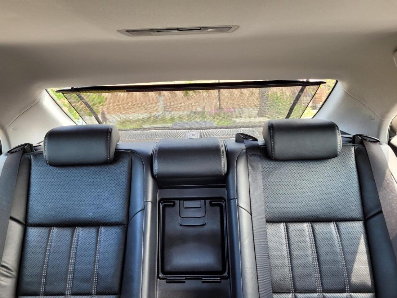 2016 Lexus ES 350 4dr Sdn Photo