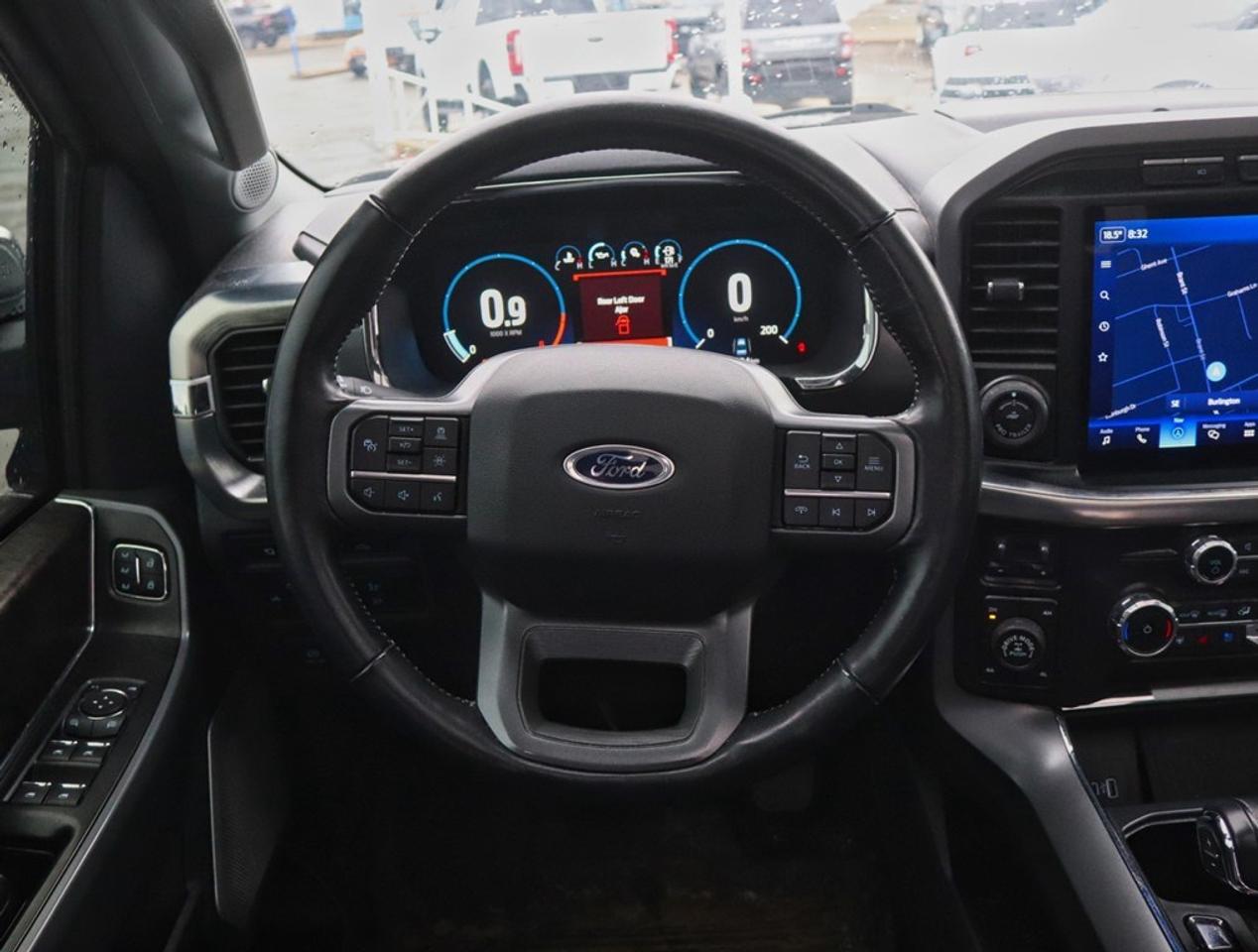 2022 Ford F-150 LARIAT | 4X4 | 5.0L  | 502A | ROOF | FX4 | B&O UNL Photo