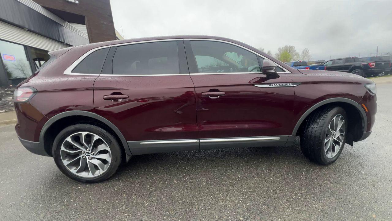 2021 Lincoln Nautilus Reserve AWD Photo