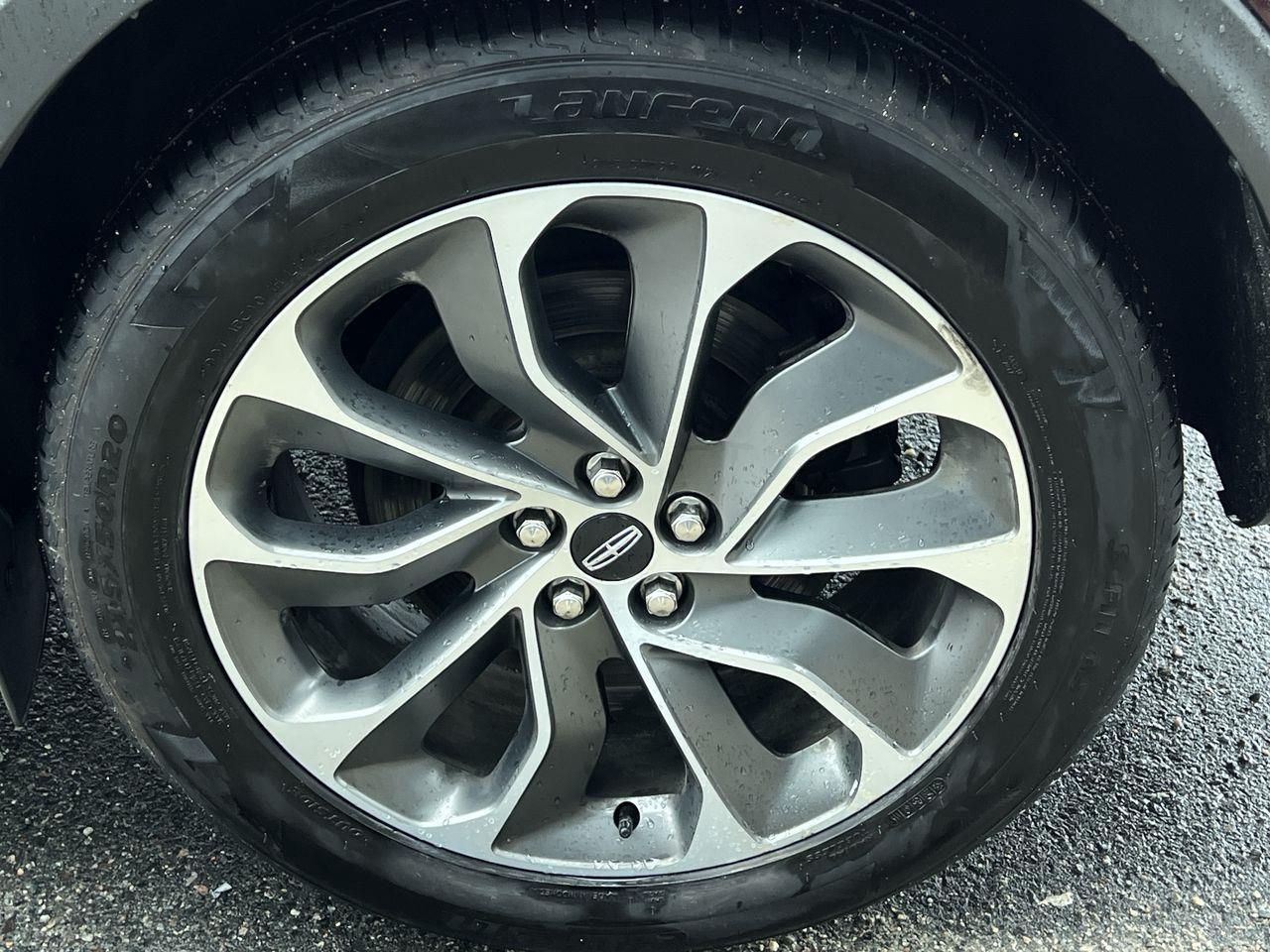 2021 Lincoln Nautilus Reserve AWD Photo