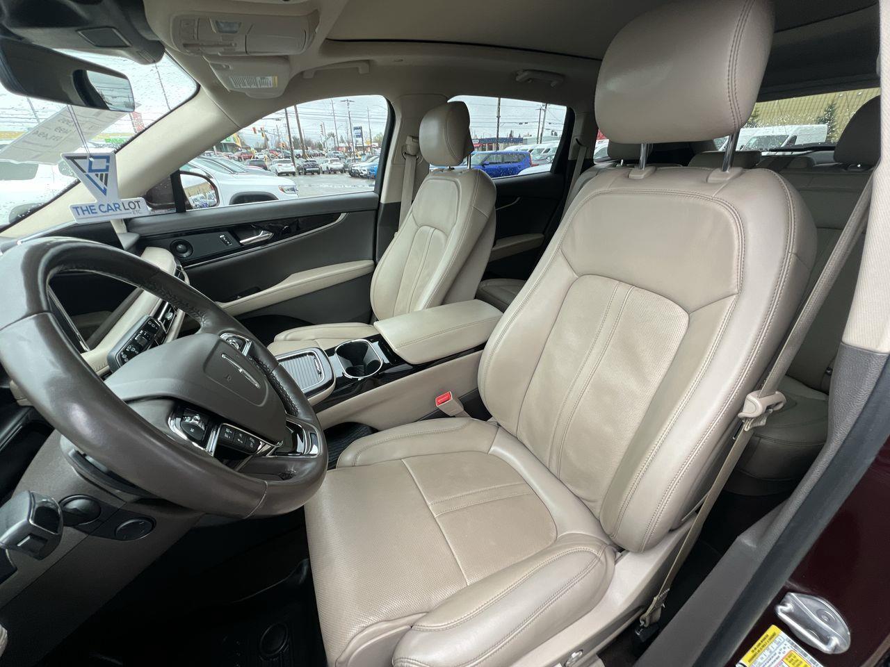 2021 Lincoln Nautilus Reserve AWD Photo