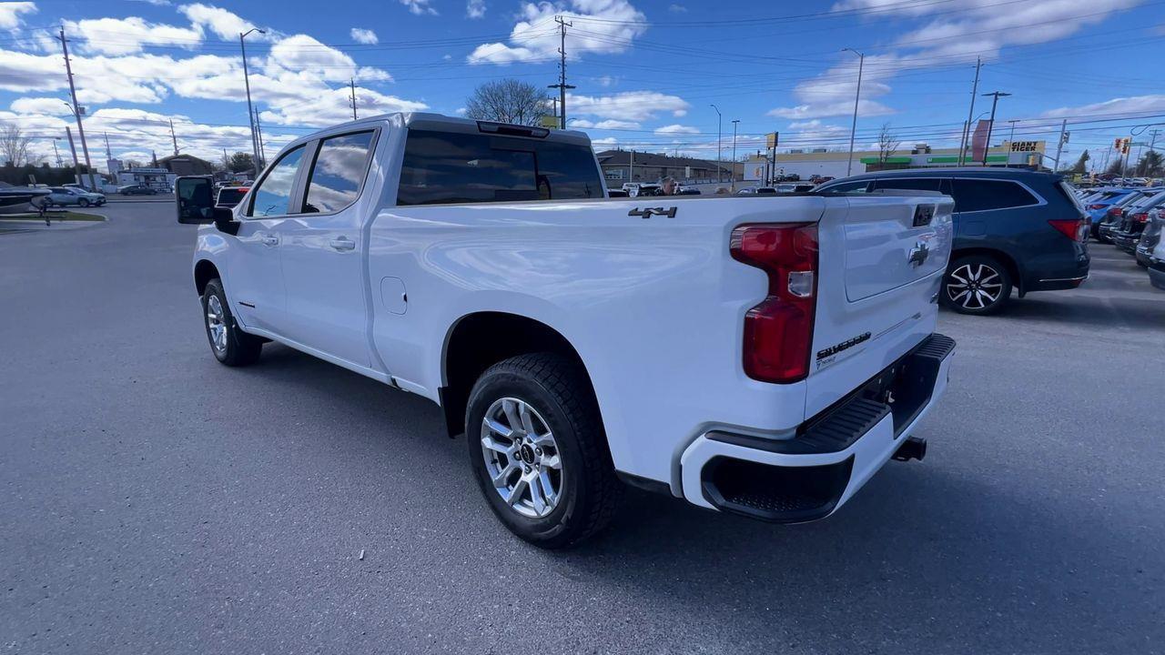 2024 Chevrolet Silverado 1500 RST 4X4, REMOTE START, HEATED FRONT SEATS, CRUISE CONTROL, SIRIUS XM, NAV, BACK UP CAM!! Photo